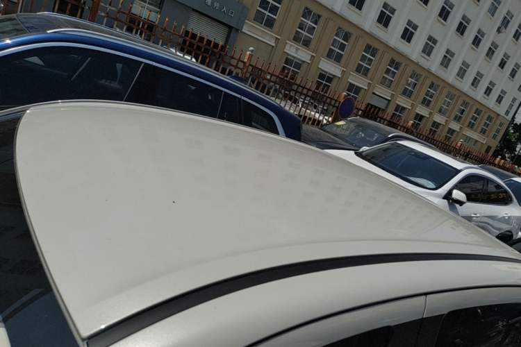 Used Wuling Hongguang MINIEV 2025 Four-Door Version Advanced Edition Roof