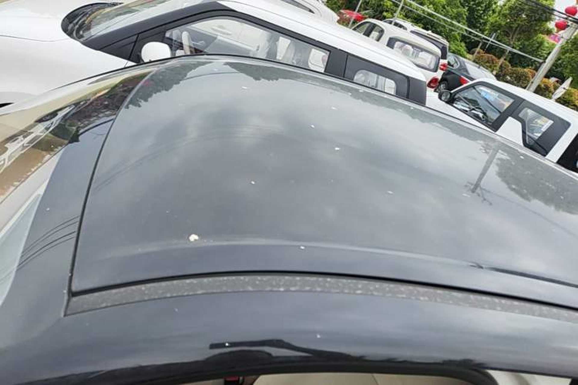 Used Wuling Hongguang MINIEV 2025 Four-Door Version Premium Edition Roof