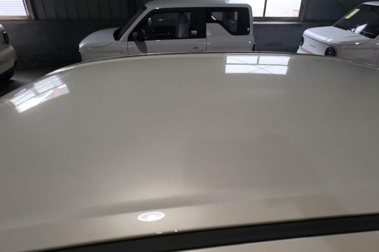 Used Wuling Hongguang MINIEV 2025 Four-Door Version Advanced Edition Roof