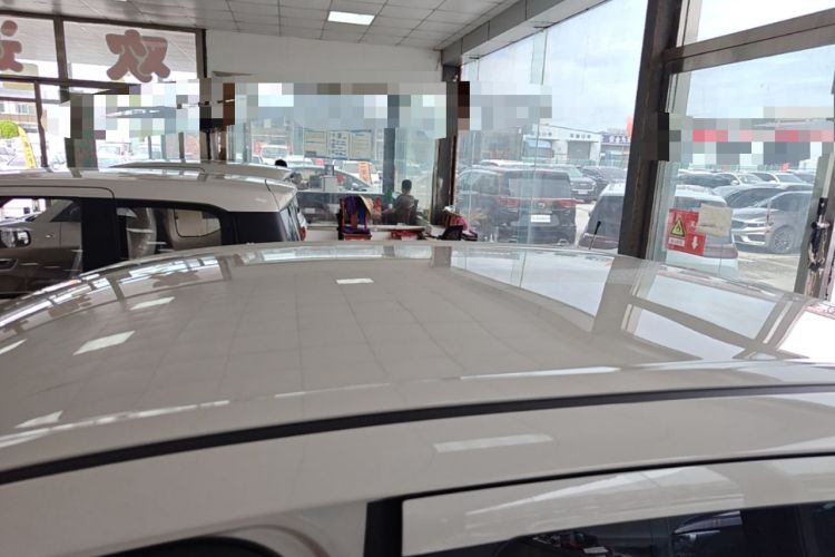 Used Wuling Hongguang MINIEV 2025 Four-Door Version Advanced Edition Roof