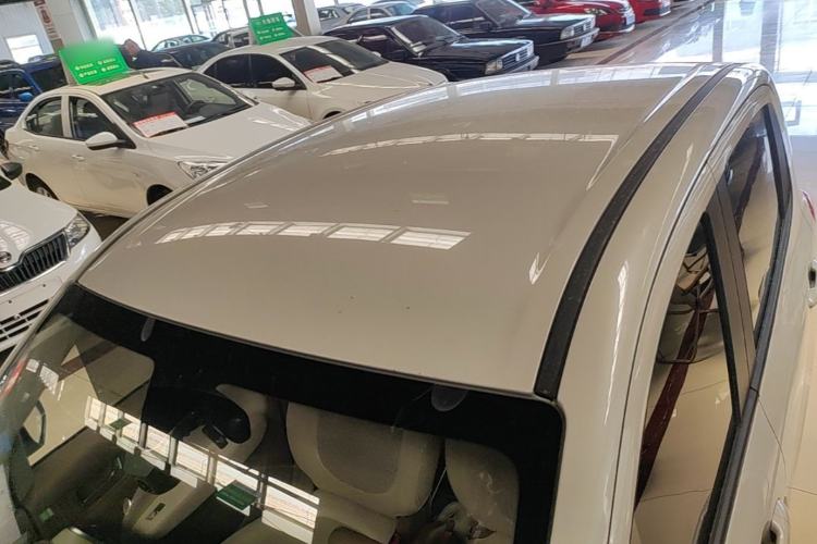Used Wuling Hongguang MINIEV 2025 Four-Door Version Advanced Edition Roof