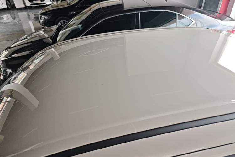 Used Wuling Hongguang MINIEV 2025 Four-Door Version Advanced Edition Roof