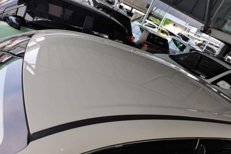 Used Wuling Hongguang MINIEV 2025 Four-Door Version Advanced Edition Roof