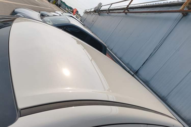 Used Wuling Hongguang MINIEV 2025 Four-Door Version Advanced Edition Roof