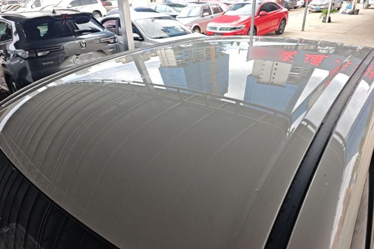 Used Wuling Hongguang MINIEV 2025 Four-Door Version Advanced Edition Roof