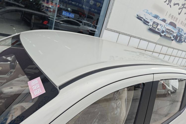 Used Wuling Hongguang MINIEV 2025 Four-Door Version Advanced Edition Roof