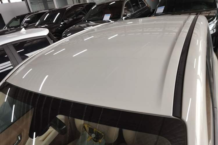 Used Wuling Hongguang MINIEV 2025 Four-Door Version Advanced Edition Roof