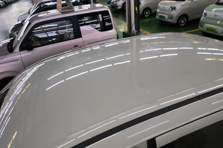 Used Wuling Hongguang MINIEV 2025 Four-Door Version Advanced Edition Roof