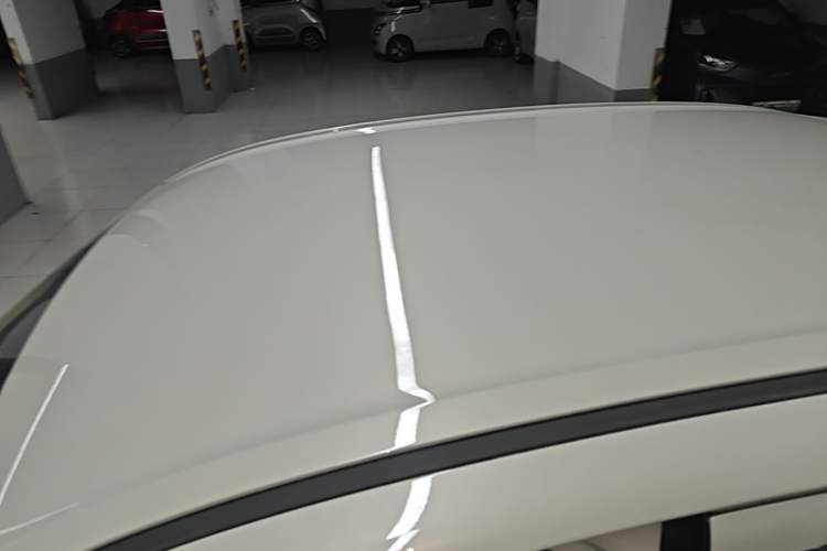 Used Wuling Hongguang MINIEV 2025 Four-Door Version Advanced Edition Roof