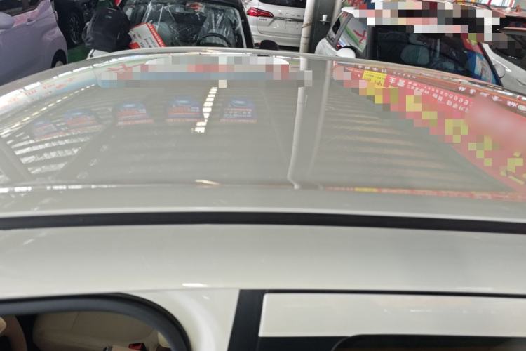Used Wuling Hongguang MINIEV 2025 Four-Door Version Advanced Edition Roof