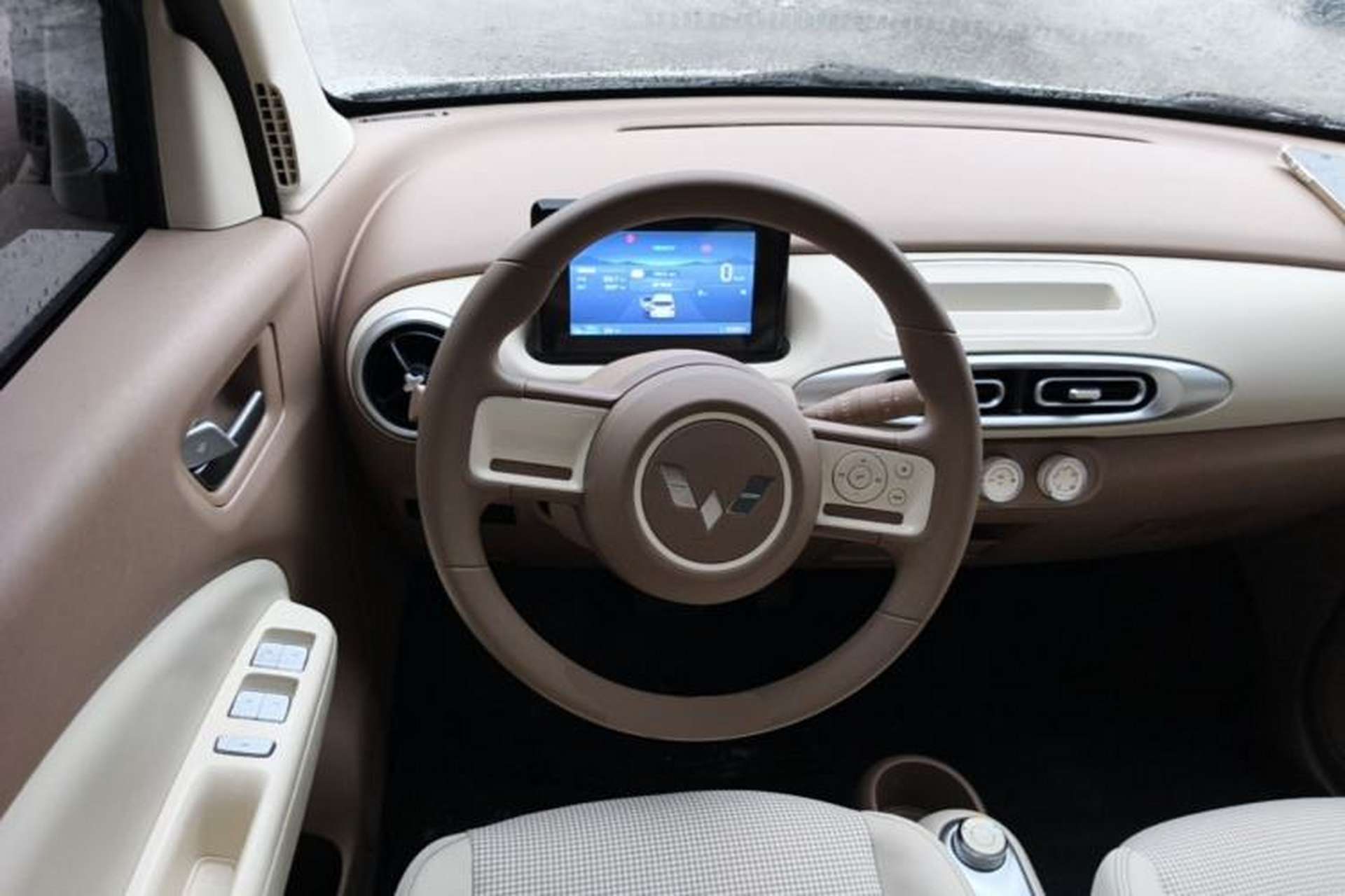 Used Wuling Hongguang MINIEV 2025 Four-Door Version Advanced Edition Steering Wheel