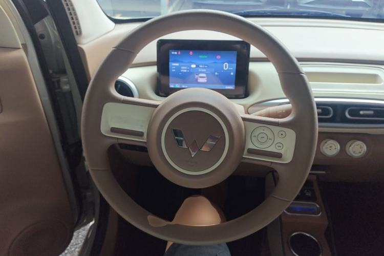 Used Wuling Hongguang MINIEV 2025 Four-Door Version Advanced Edition Steering Wheel