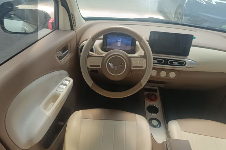 Used Wuling Hongguang MINIEV 2025 Four-Door Version Zhenxiang+ Edition Steering Wheel