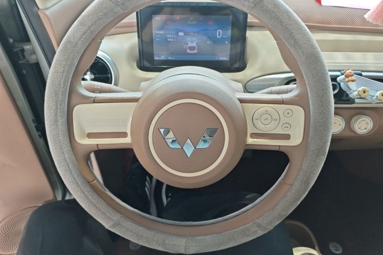 Used Wuling Hongguang MINIEV 2025 Four-Door Version Advanced Edition Steering Wheel