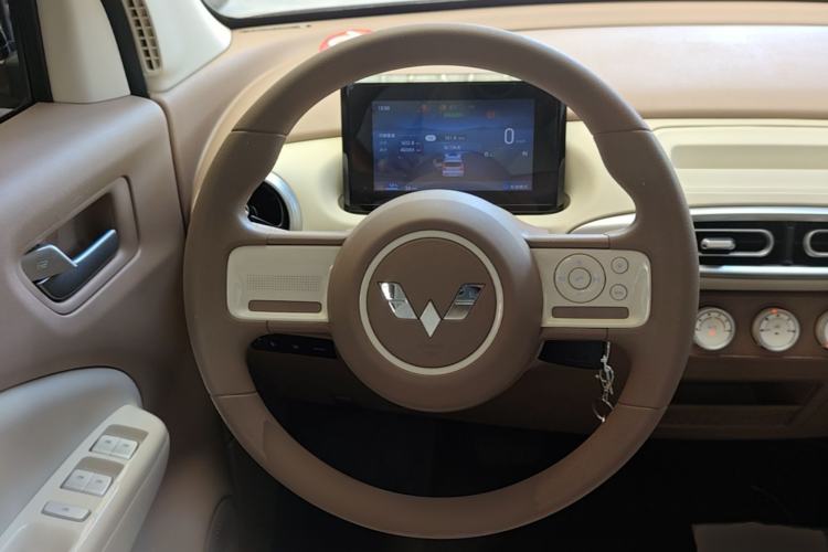 Used Wuling Hongguang MINIEV 2025 Four-Door Version Advanced Edition Steering Wheel