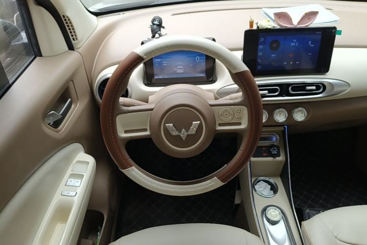 Used Wuling Hongguang MINIEV 2025 Four-Door Version Premium Edition Steering Wheel