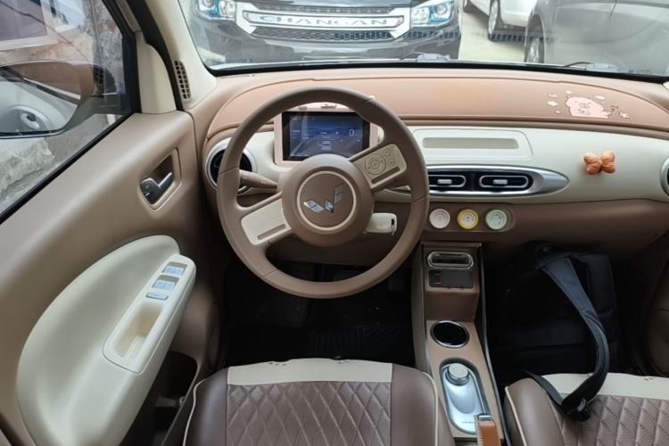 Used Wuling Hongguang MINIEV 2025 Four-Door Version Advanced Edition Steering Wheel