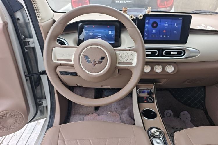 Used Wuling Hongguang MINIEV 2025 Four-Door Version Zhenxiang+ Edition Steering Wheel