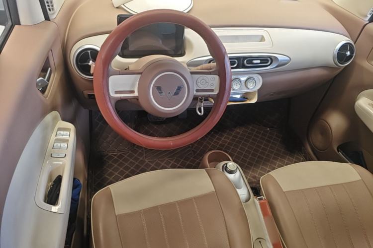 Used Wuling Hongguang MINIEV 2025 Four-Door Version Advanced Edition Steering Wheel