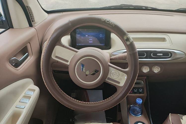 Used Wuling Hongguang MINIEV 2025 Four-Door Version Advanced Edition Steering Wheel