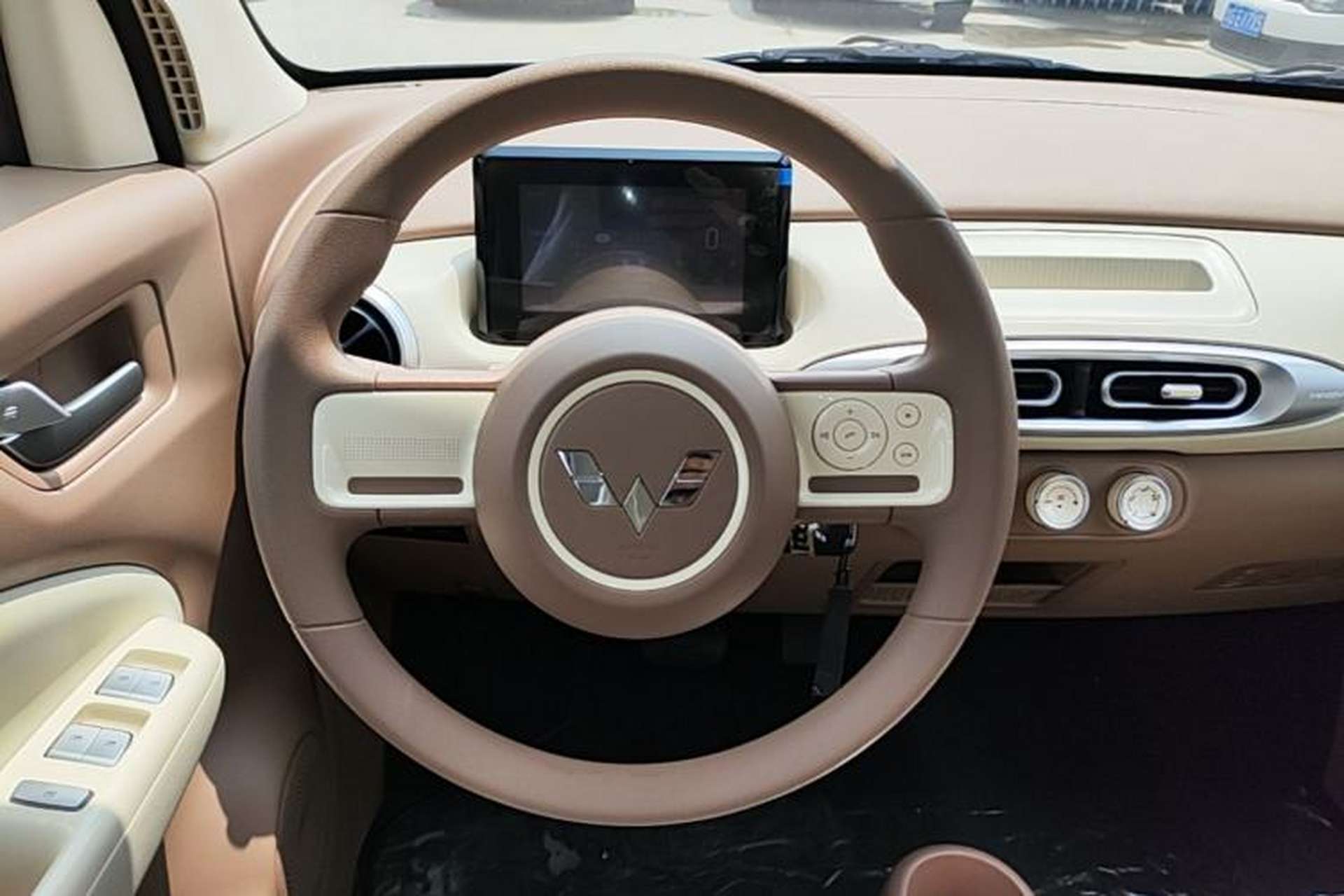 Used Wuling Hongguang MINIEV 2025 Four-Door Version Advanced Edition Steering Wheel