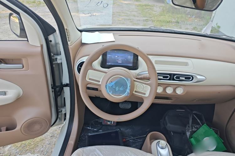 Used Wuling Hongguang MINIEV 2025 Four-Door Version Advanced Edition Steering Wheel