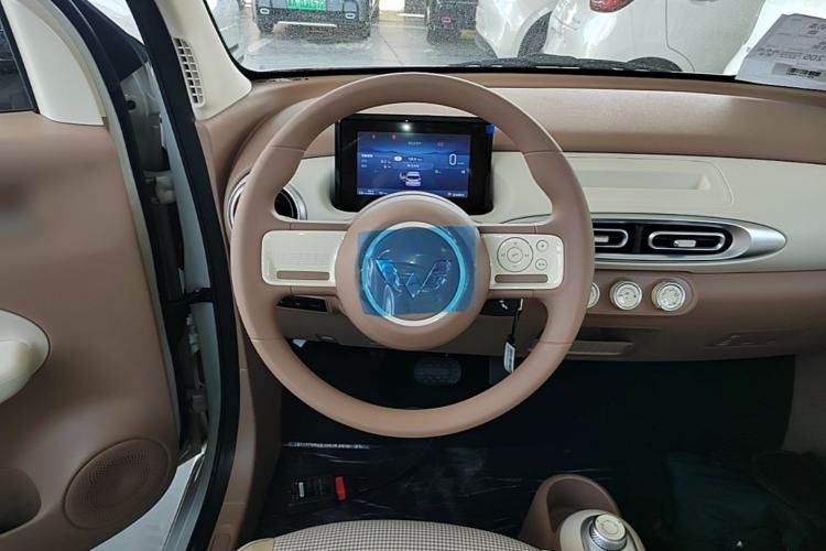 Used Wuling Hongguang MINIEV 2025 Four-Door Version Advanced Edition Steering Wheel