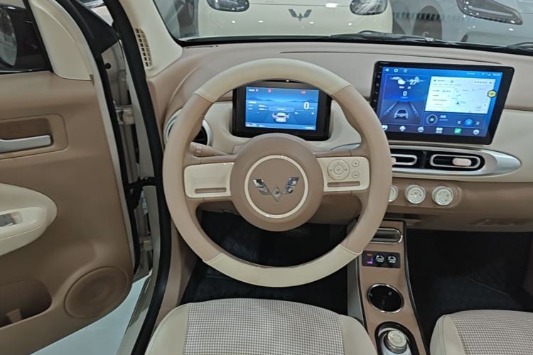 Used Wuling Hongguang MINIEV 2025 Four-Door Version Zhenxiang+ Edition Steering Wheel