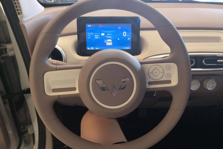 Used Wuling Hongguang MINIEV 2025 Four-Door Version Advanced Edition Steering Wheel