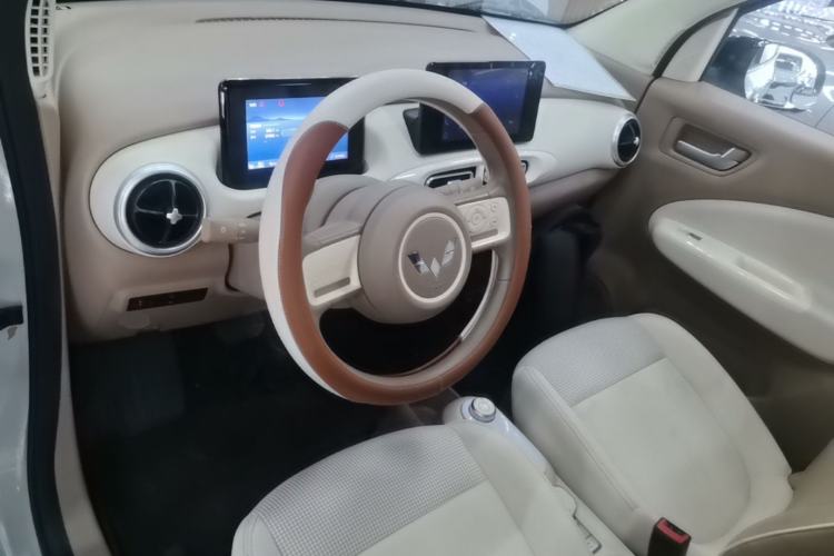 Used Wuling Hongguang MINIEV 2025 Four-Door Version Zhenxiang+ Edition Steering Wheel