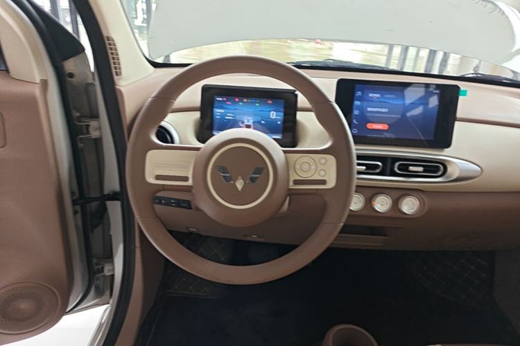 Used Wuling Hongguang MINIEV 2025 Four-Door Version Zhenxiang+ Edition Steering Wheel
