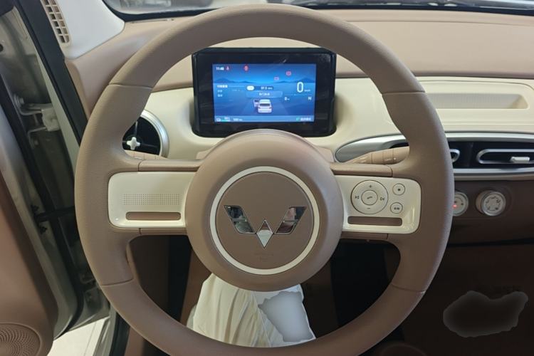 Used Wuling Hongguang MINIEV 2025 Four-Door Version Advanced Edition Steering Wheel