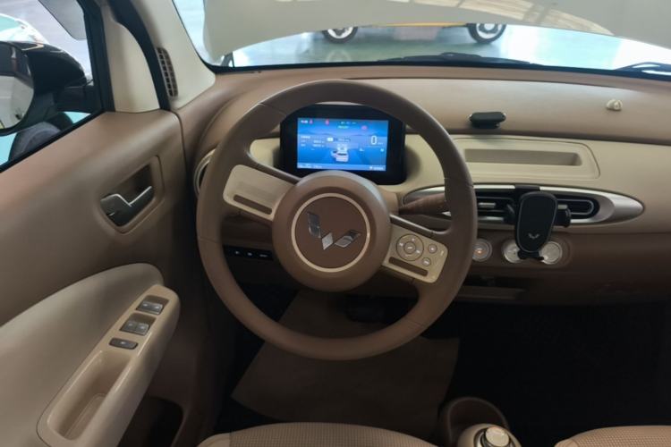 Used Wuling Hongguang MINIEV 2025 Four-Door Version Advanced Edition Steering Wheel