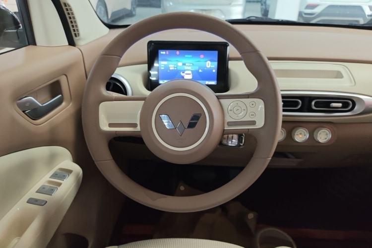 Used Wuling Hongguang MINIEV 2025 Four-Door Version Advanced Edition Steering Wheel