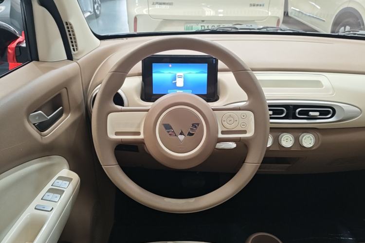 Used Wuling Hongguang MINIEV 2025 Four-Door Version Advanced Edition Steering Wheel