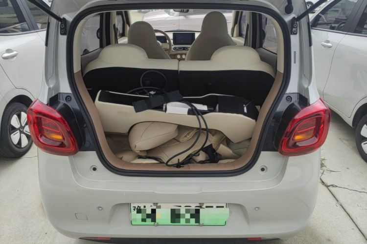 Used Wuling Hongguang MINIEV 2025 Four-Door Version Zhenxiang+ Edition Trunk