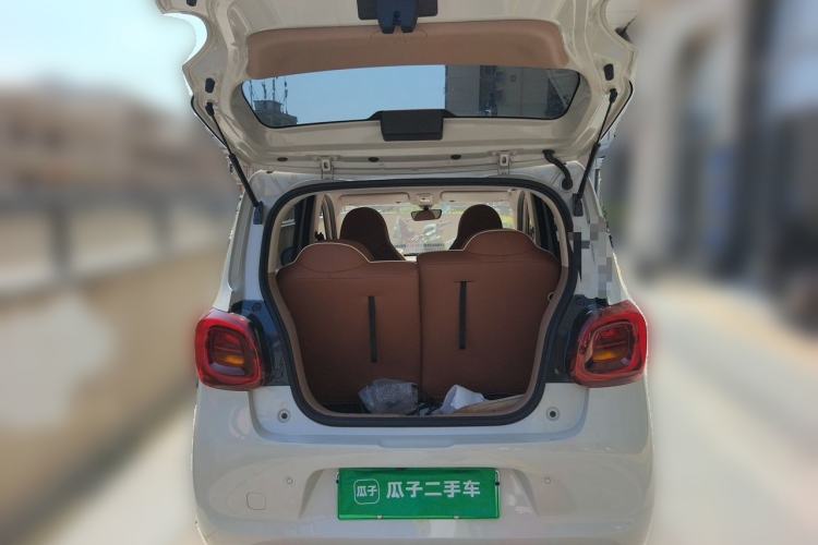 Used Wuling Hongguang MINIEV 2025 Four-Door Version Advanced Edition Trunk