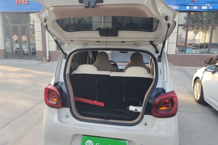 Used Wuling Hongguang MINIEV 2025 Four-Door Version Advanced Edition Trunk
