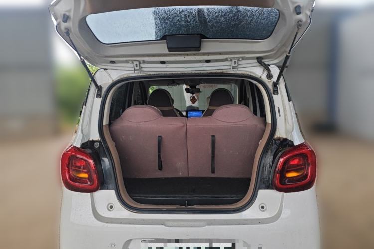 Used Wuling Hongguang MINIEV 2025 Four-Door Version Zhenxiang+ Edition Trunk
