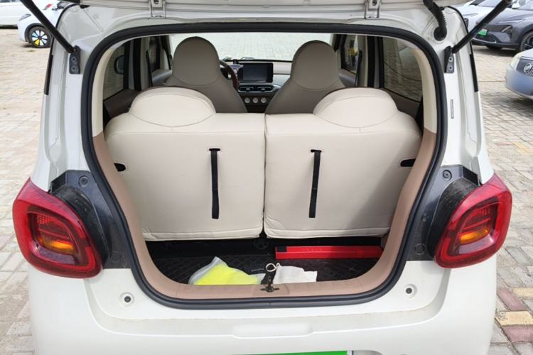 Used Wuling Hongguang MINIEV 2025 Four-Door Version Zhenxiang+ Edition Trunk