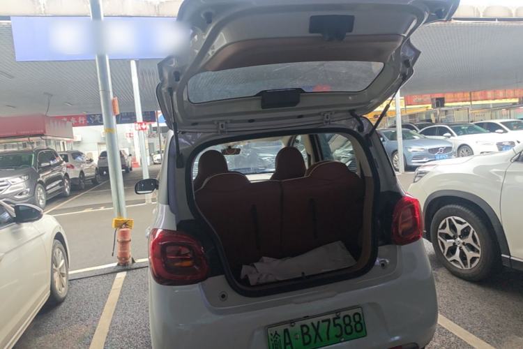 Used Wuling Hongguang MINIEV 2025 Four-Door Version Advanced Edition Trunk