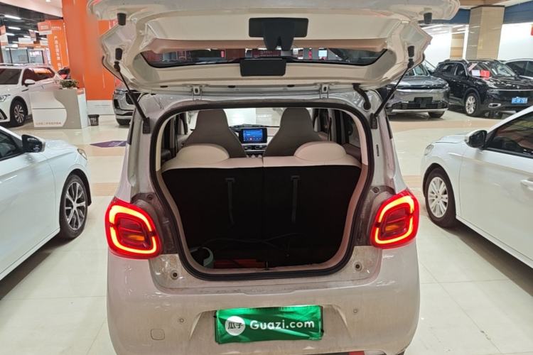 Used Wuling Hongguang MINIEV 2025 Four-Door Version Zhenxiang+ Edition Trunk