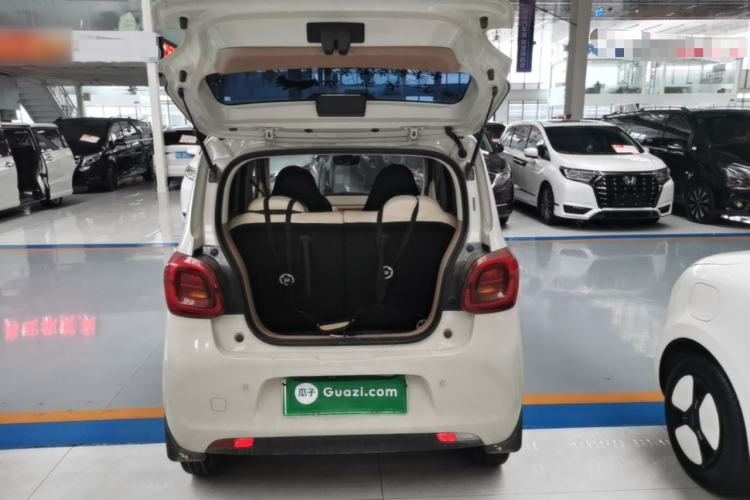 Used Wuling Hongguang MINIEV 2025 Four-Door Version Advanced Edition Trunk