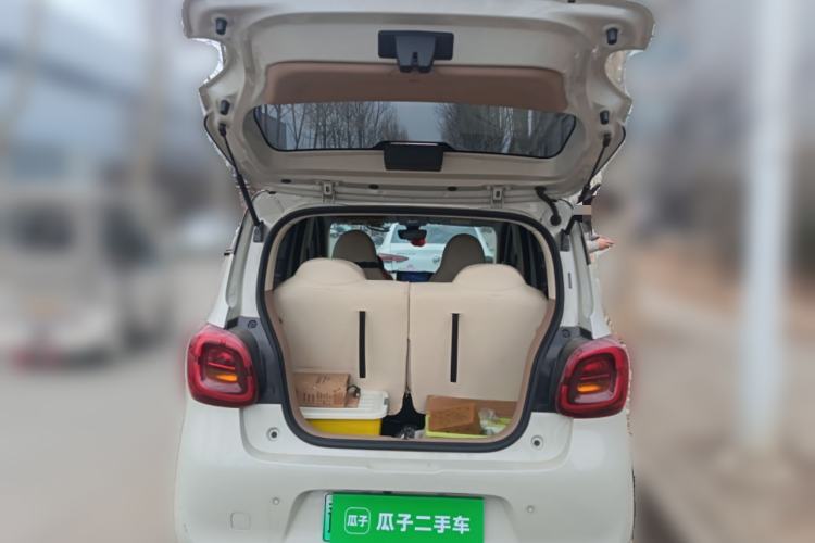 Used Wuling Hongguang MINIEV 2025 Four-Door Version Zhenxiang+ Edition Trunk