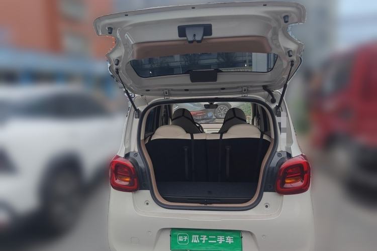 Used Wuling Hongguang MINIEV 2025 Four-Door Version Advanced Edition Trunk