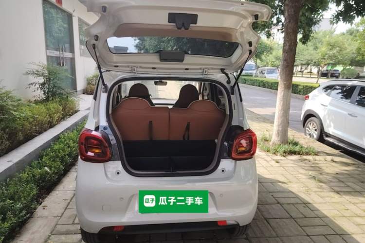 Used Wuling Hongguang MINIEV 2025 Four-Door Version Advanced Edition Trunk