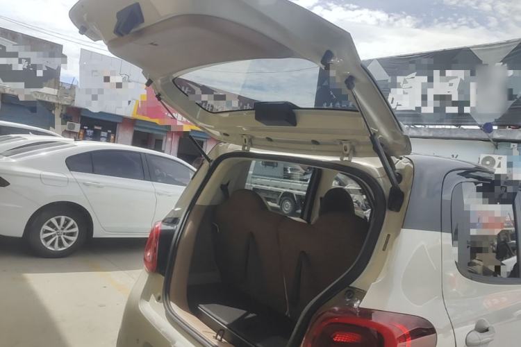 Used Wuling Hongguang MINIEV 2025 Four-Door Version Zhenxiang+ Edition Trunk