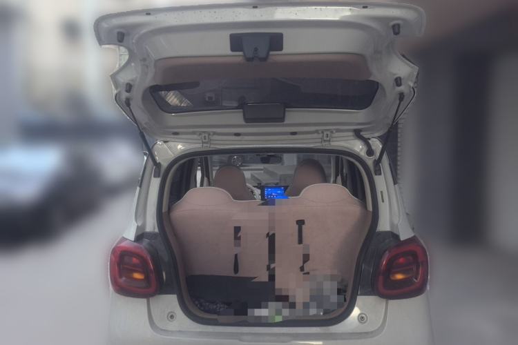 Used Wuling Hongguang MINIEV 2025 Four-Door Version Zhenxiang+ Edition Trunk