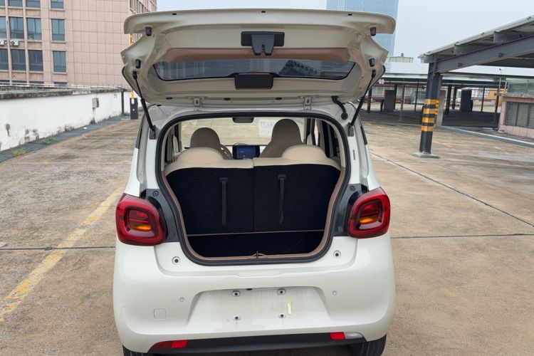 Used Wuling Hongguang MINIEV 2025 Four-Door Version Zhenxiang+ Edition Trunk
