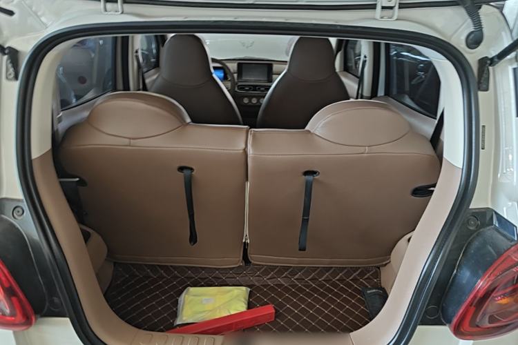 Used Wuling Hongguang MINIEV 2025 Four-Door Version Zhenxiang+ Edition Trunk